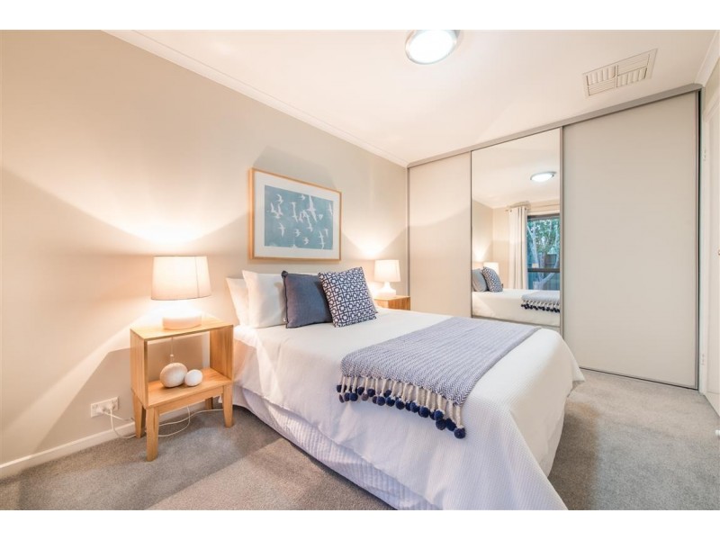 3 Jerri Court, Woodcroft SA 5162