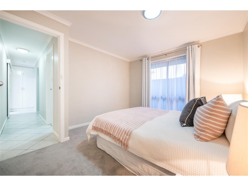 3 Jerri Court, Woodcroft SA 5162