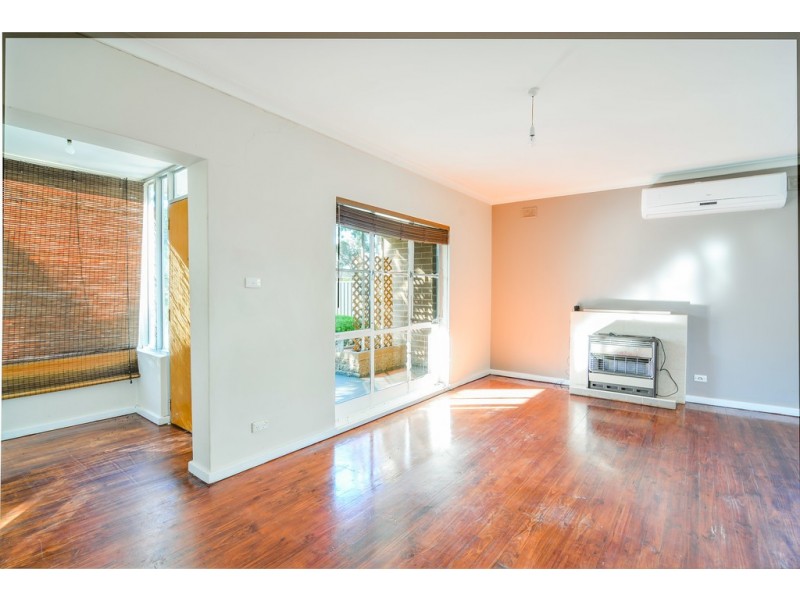 8 Sismey Road, Christies Beach SA 5165