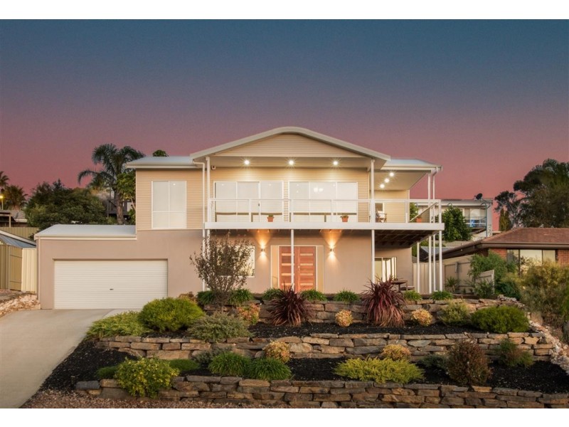 140 Perry Barr Road, Hallett Cove SA 5158