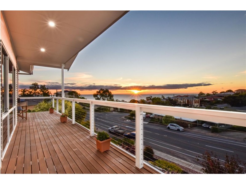 140 Perry Barr Road, Hallett Cove SA 5158