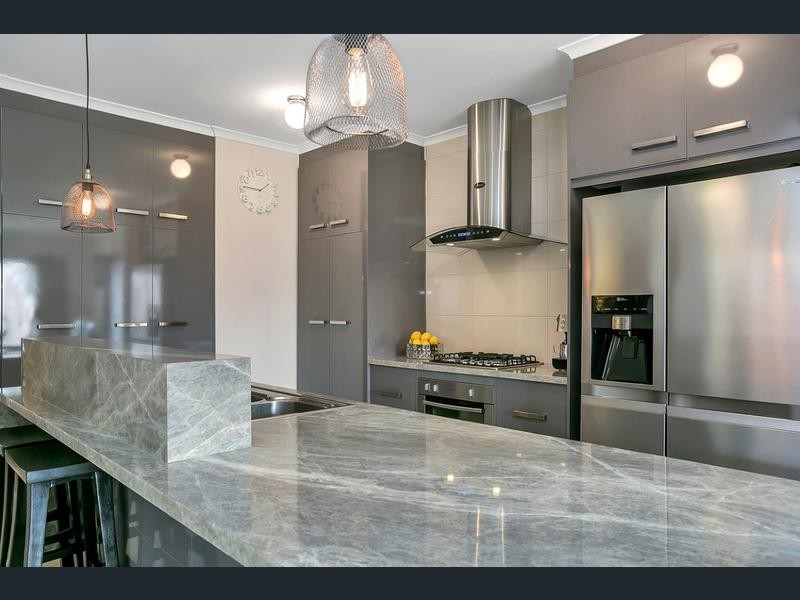 7 Apollo Street, Woodcroft SA 5162