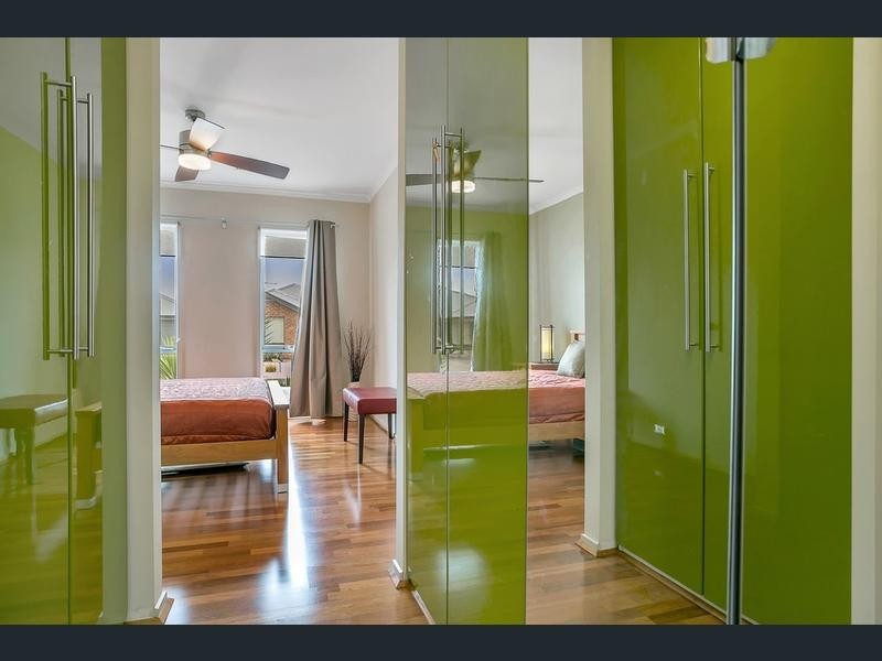 7 Apollo Street, Woodcroft SA 5162