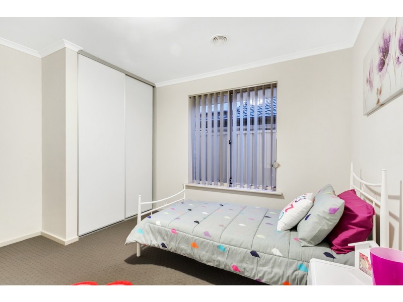 19 Mast Avenue, Seaford Meadows SA 5169