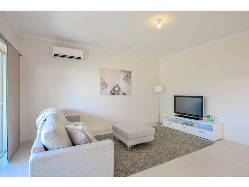 9 Deakin Street, Blair Athol SA 5084