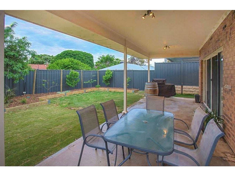 9 Deakin Street, Blair Athol SA 5084