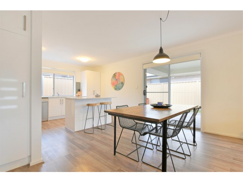 20 Derrick Street, Seaford Meadows SA 5169