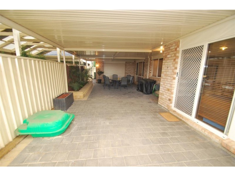 40 Sovereign Drive, Woodcroft SA 5162
