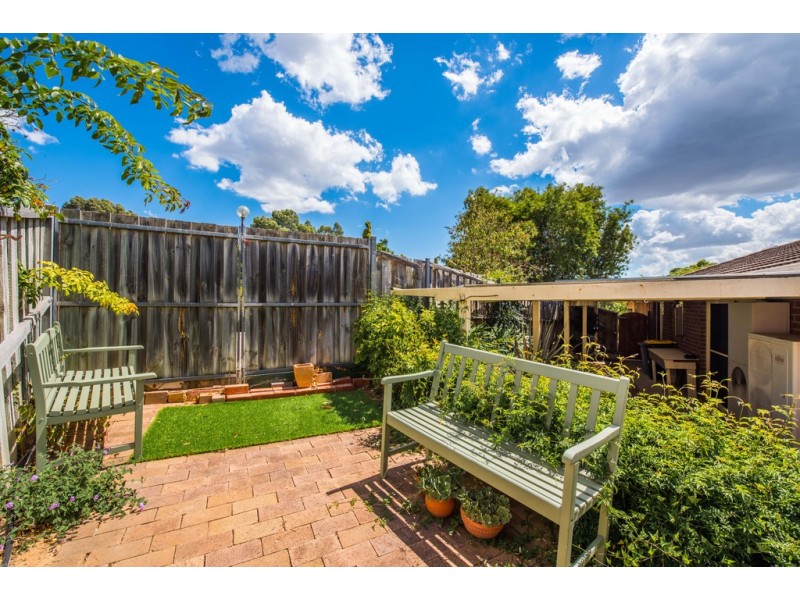 11 Songlark Grove, Flagstaff Hill SA 5159