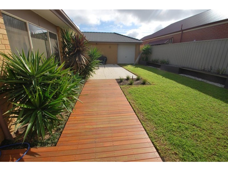 41 Holdfast Dr, Sheidow Park SA 5158