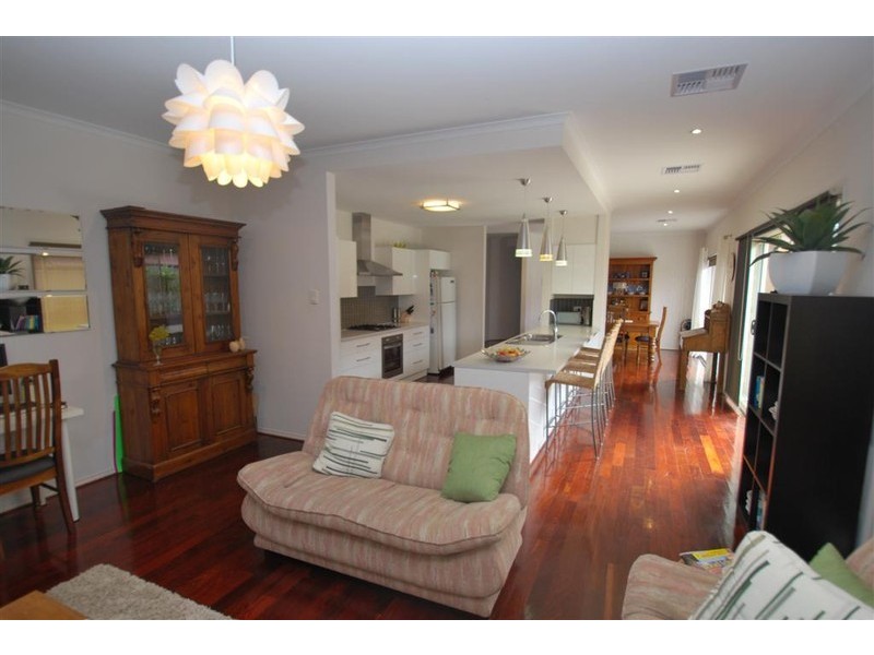41 Holdfast Dr, Sheidow Park SA 5158