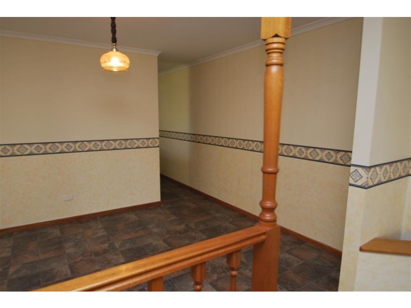 4 Hibiscus Ct, Morphett Vale SA 5162