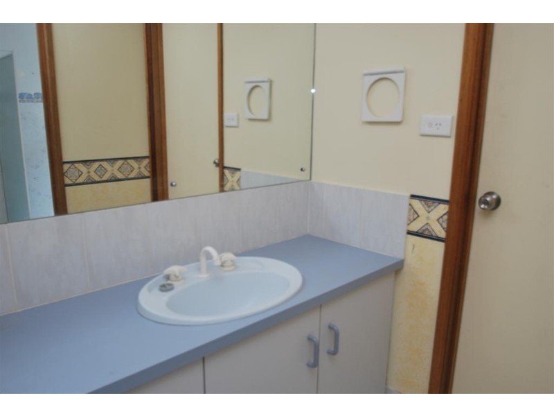 4 Hibiscus Ct, Morphett Vale SA 5162