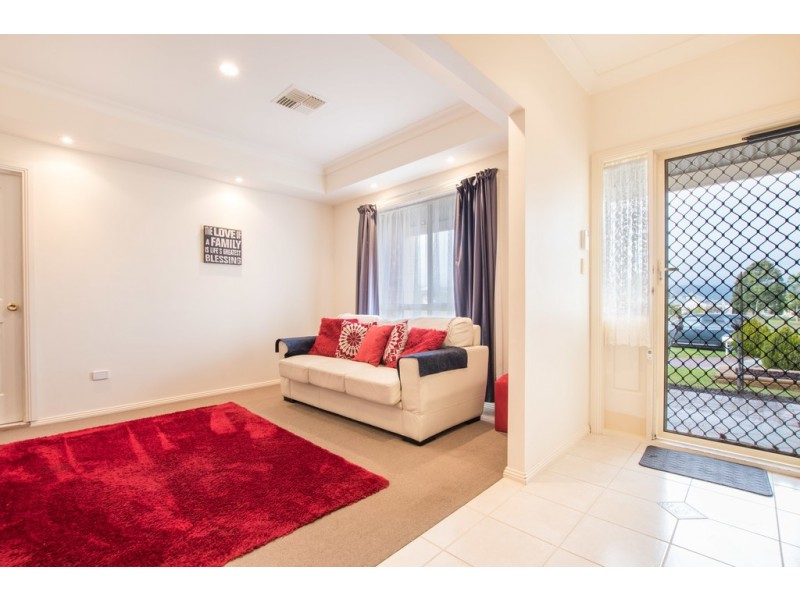 11 Vales Court, Mclaren Vale SA 5171