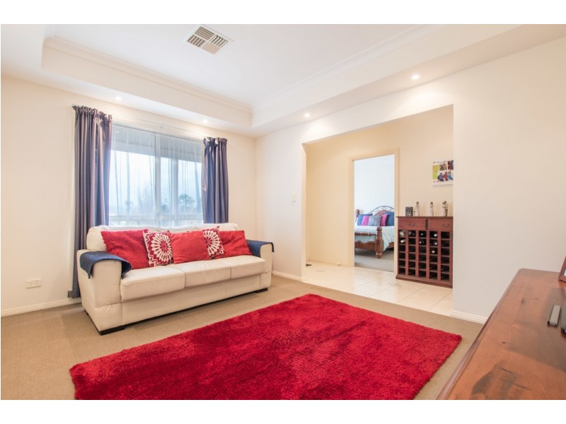 11 Vales Court, Mclaren Vale SA 5171