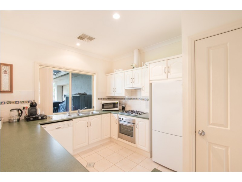 11 Vales Court, Mclaren Vale SA 5171