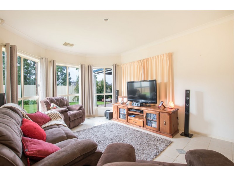 11 Vales Court, Mclaren Vale SA 5171