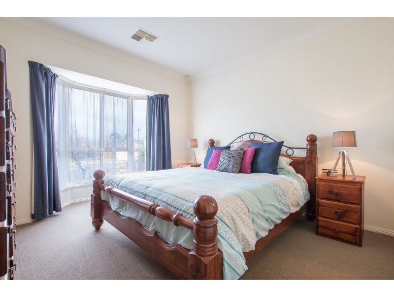 11 Vales Court, Mclaren Vale SA 5171