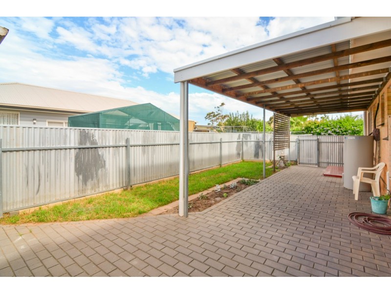 382 Beach Road, Hackham SA 5163