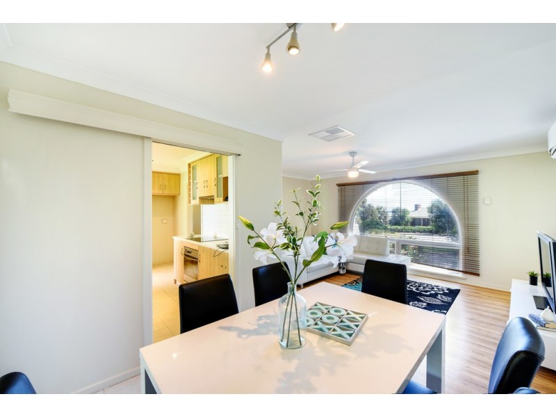 2 Parham Crescent, Port Noarlunga SA 5167