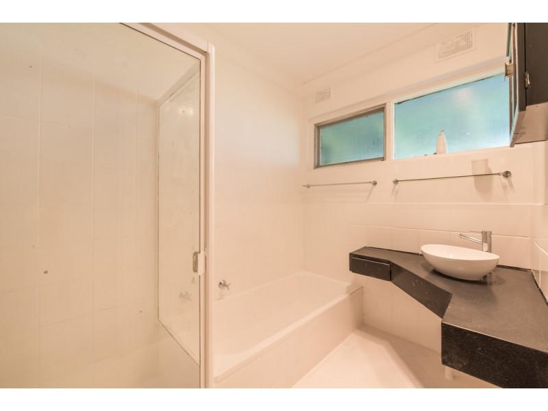 2 Parham Crescent, Port Noarlunga SA 5167