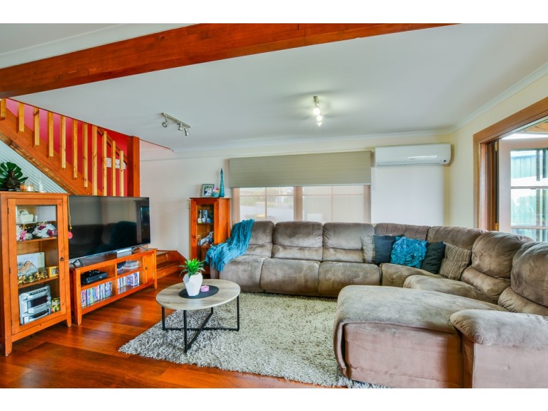 6 Manly Grove, Hayborough SA 5211