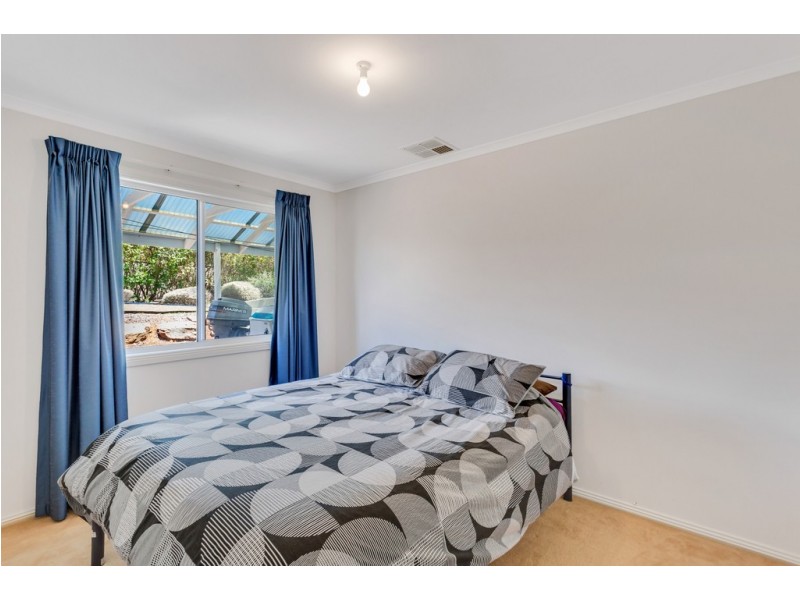 12 Caronia Cove, Sellicks Beach SA 5174