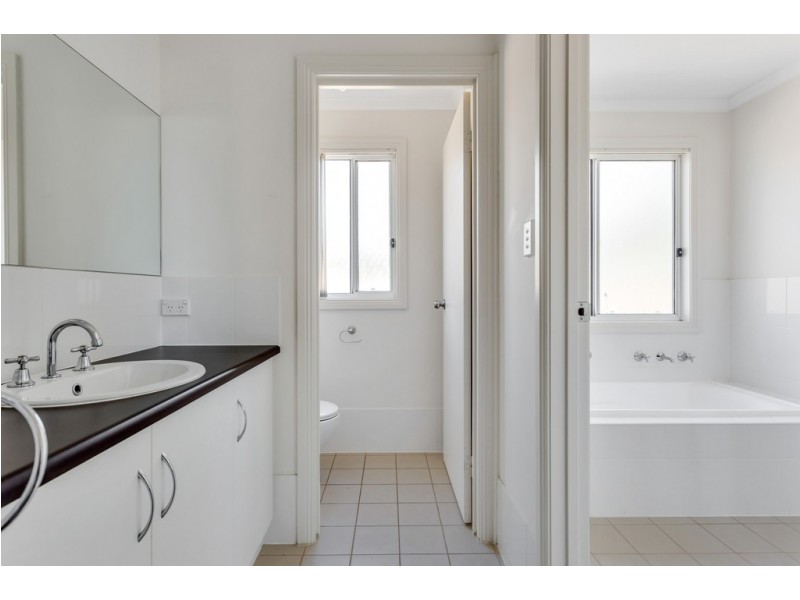12 Caronia Cove, Sellicks Beach SA 5174