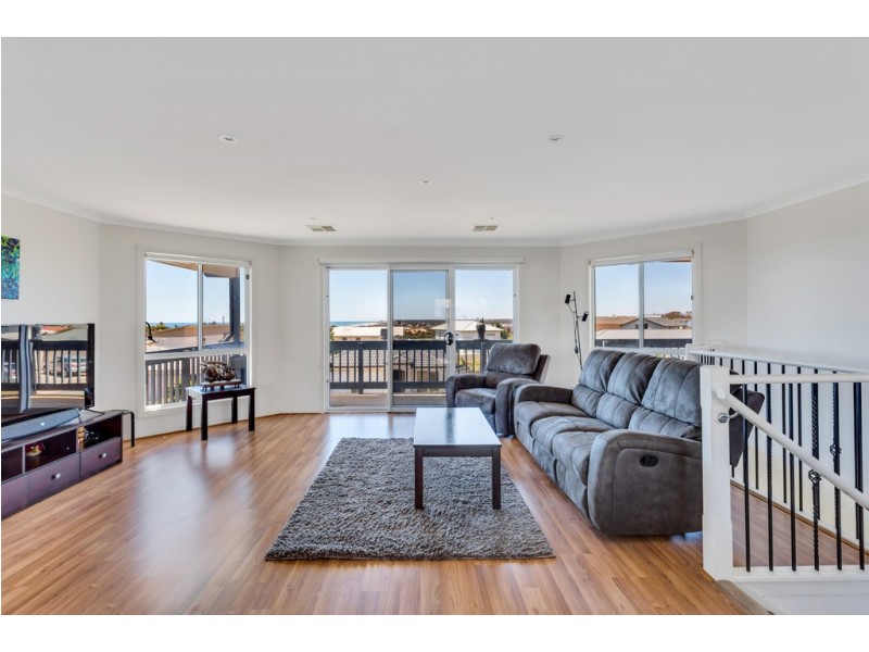 12 Caronia Cove, Sellicks Beach SA 5174