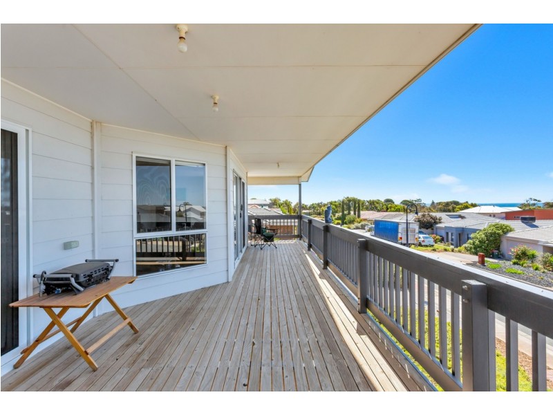 12 Caronia Cove, Sellicks Beach SA 5174