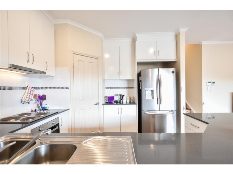 10 Maplewood Court, Flagstaff Hill SA 5159