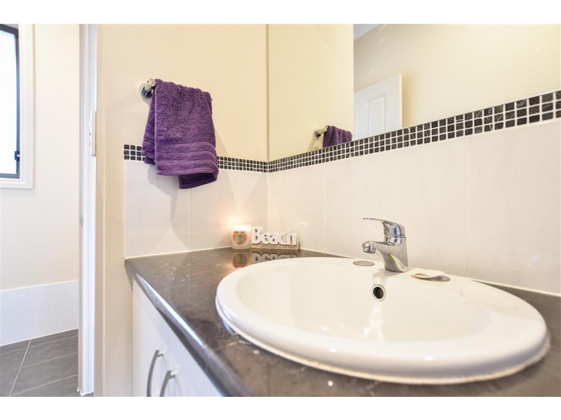 10 Maplewood Court, Flagstaff Hill SA 5159