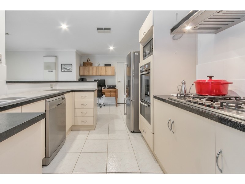 299 Pimpala Road, Woodcroft SA 5162