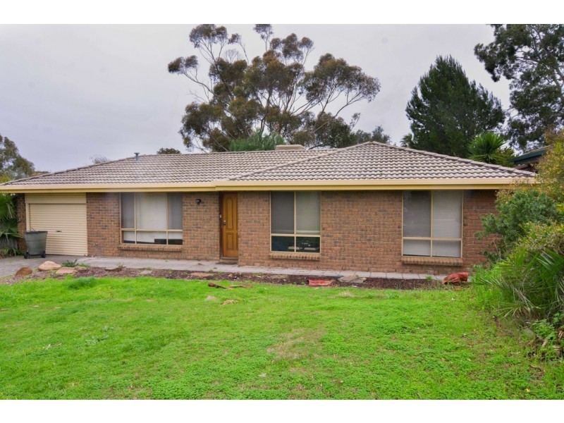 5 St Helens Court, Woodcroft SA 5162