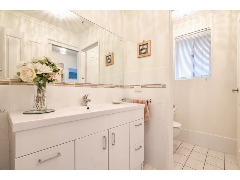 71 Murray road, Port Noarlunga SA 5167