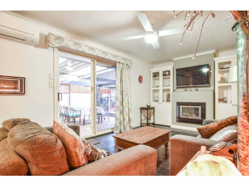 71 Murray road, Port Noarlunga SA 5167