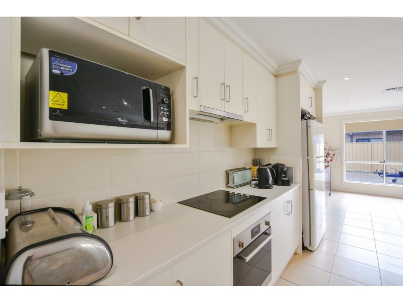 8 Kipsy Street, Aldinga Beach SA 5173