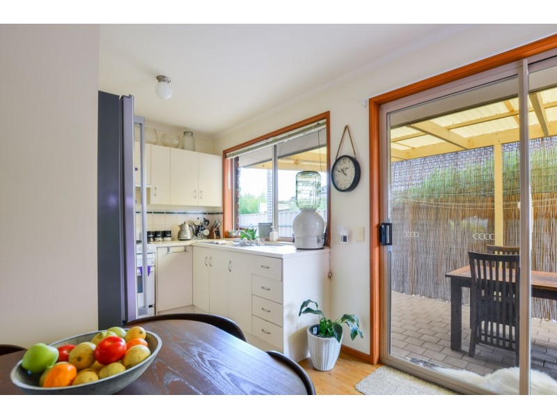 26 Shoalwater Close, Seaford Rise SA 5169
