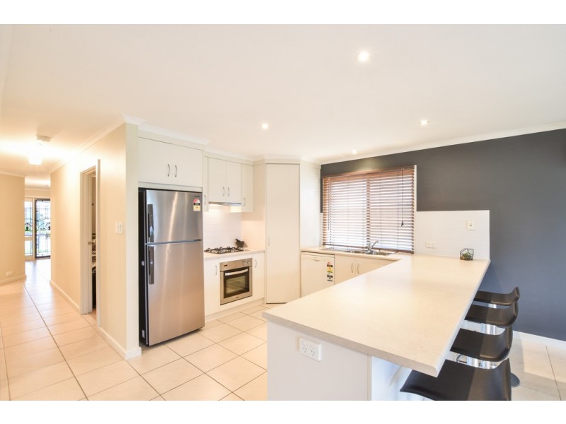 3 Bradbury Court, Hallett Cove SA 5158