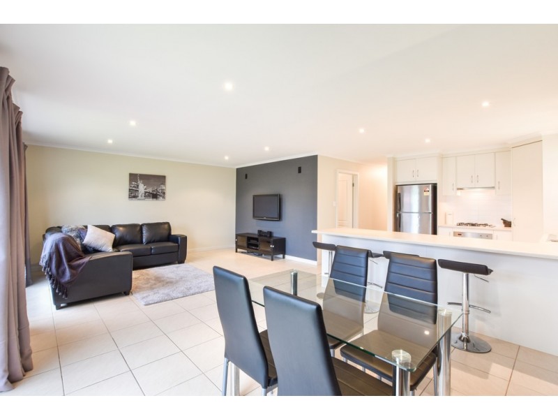 3 Bradbury Court, Hallett Cove SA 5158