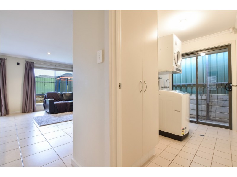 3 Bradbury Court, Hallett Cove SA 5158