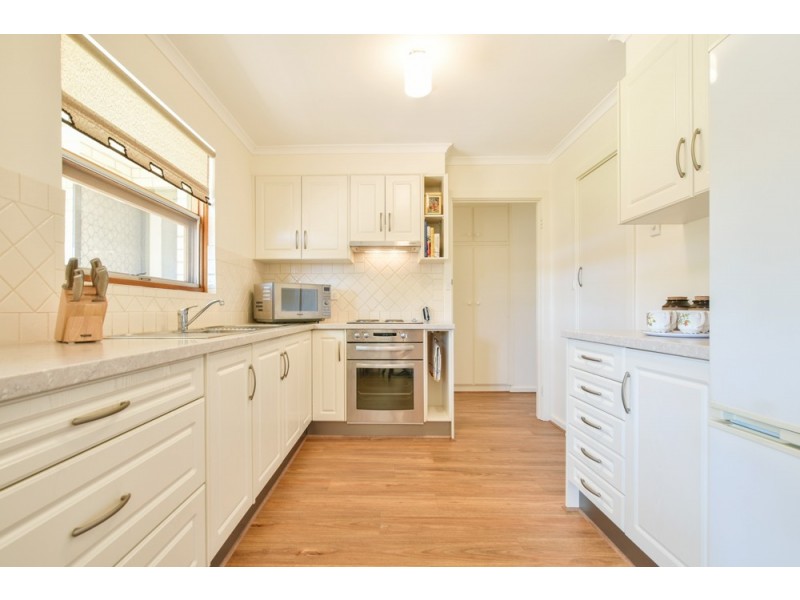 36 Beacon Crescent, Seaford SA 5169