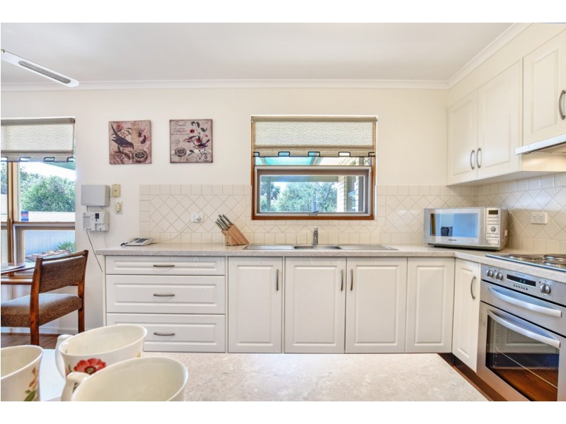 36 Beacon Crescent, Seaford SA 5169