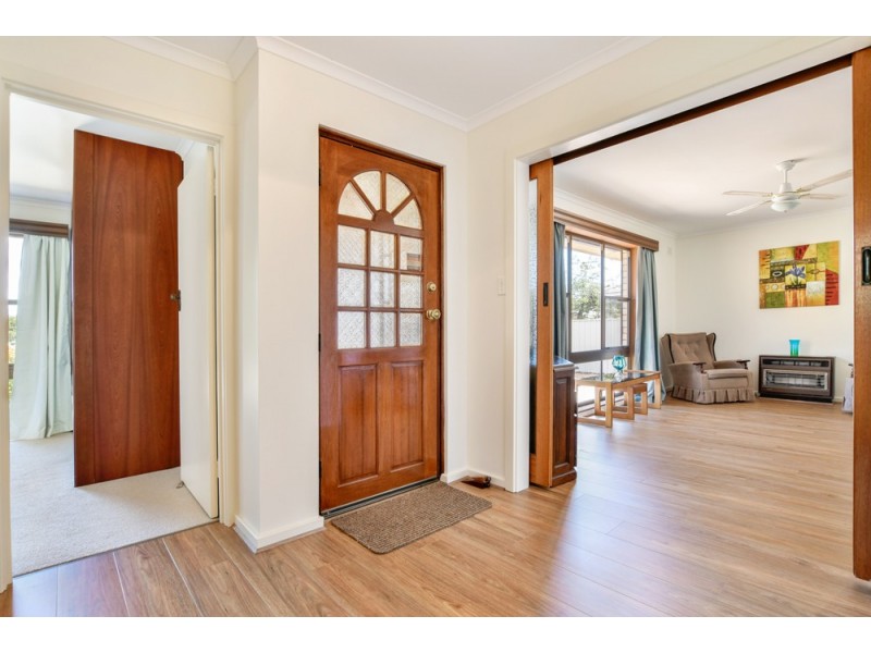 36 Beacon Crescent, Seaford SA 5169