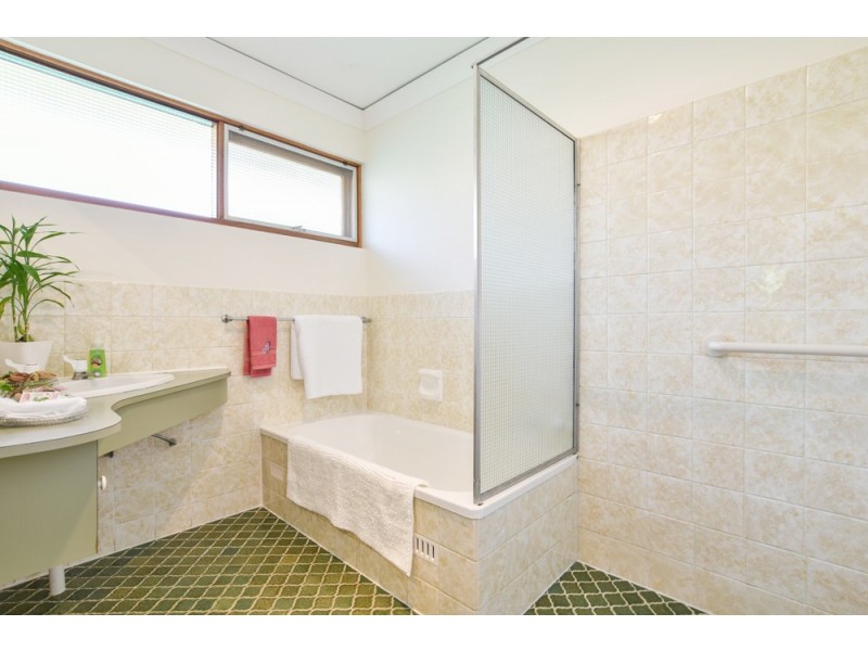 36 Beacon Crescent, Seaford SA 5169