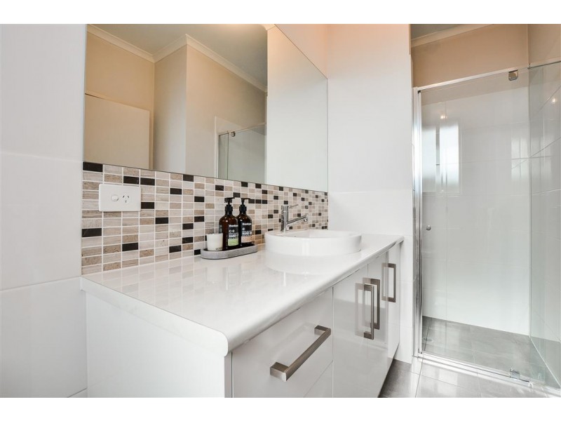 31b Scarborough Terrace, Dover Gardens SA 5048