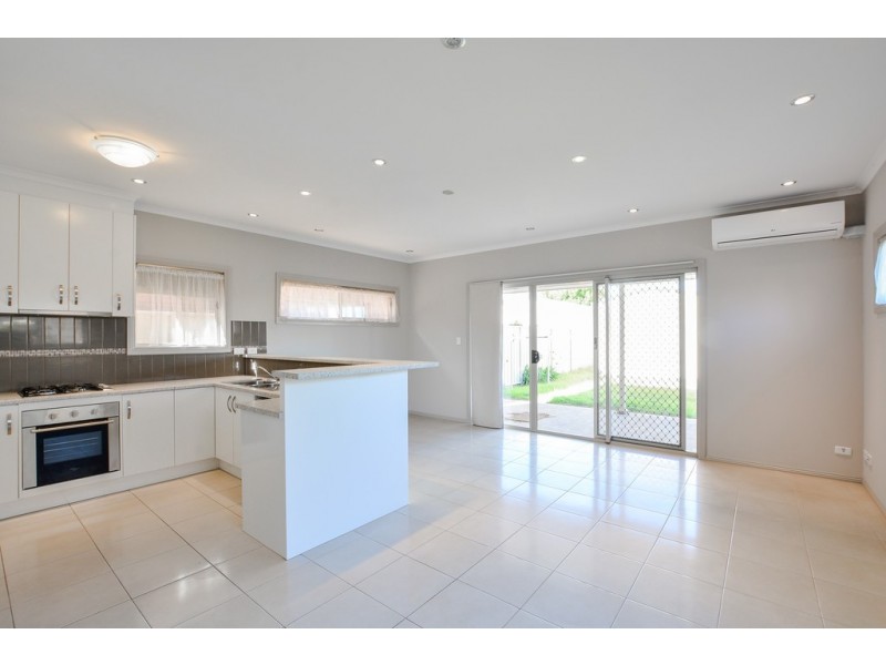 4 Addison Road, Hove SA 5048