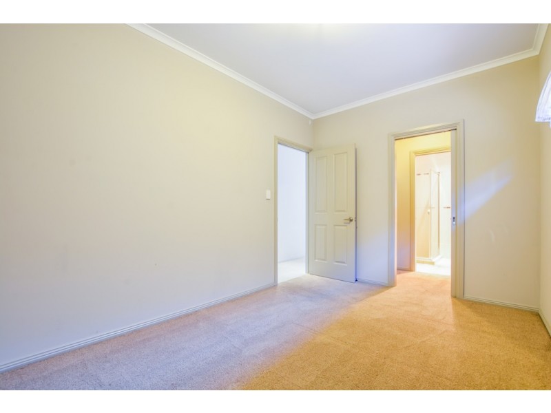 4 Addison Road, Hove SA 5048