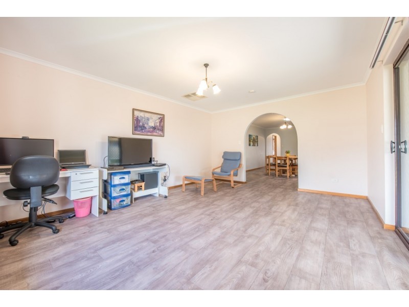 20 Nannigai Drive, Hallett Cove SA 5158