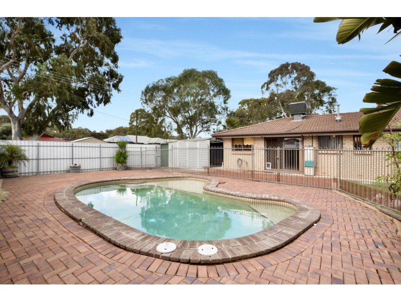 8 Amanda Way, Morphett Vale SA 5162